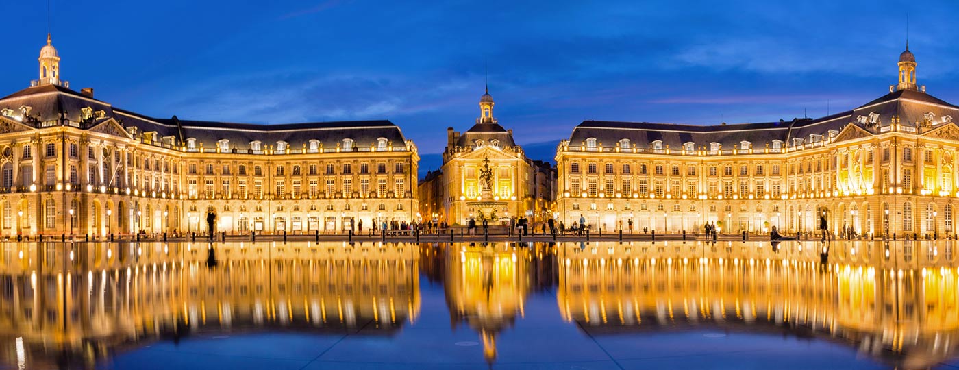 Leave all your cares behind when you stay a cheap hotel in Bordeaux’s historic district