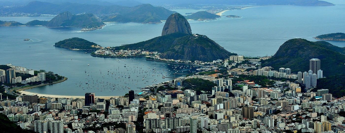 Rio de Janeiro: vista panorâmica da Cidade Maravilhosa: um dos destinos baratos do Brasil